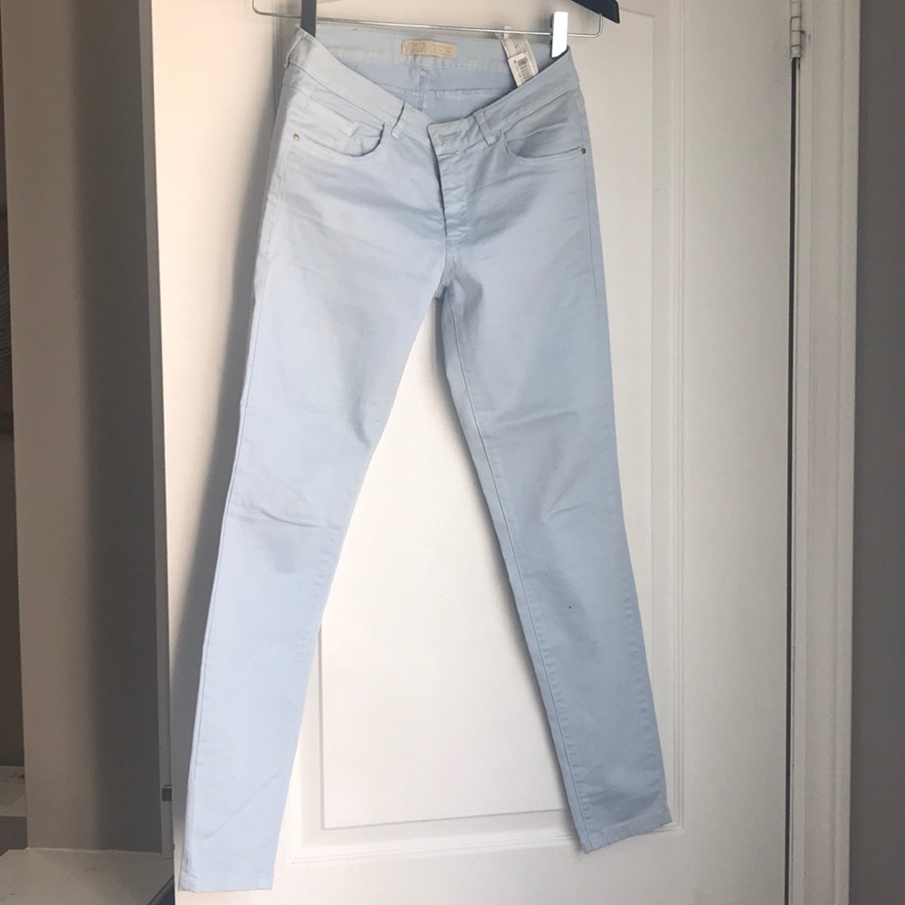 Zara light blue jeans size 26
